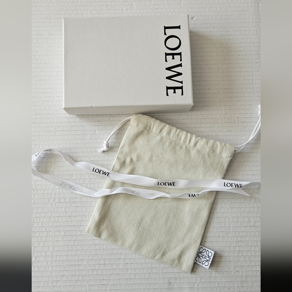 Loewe dust bag and box‎ only